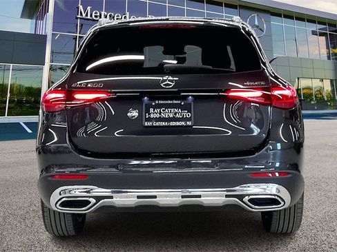 Used 2026 Mercedes-Benz GLC 300 4MATIC image 4