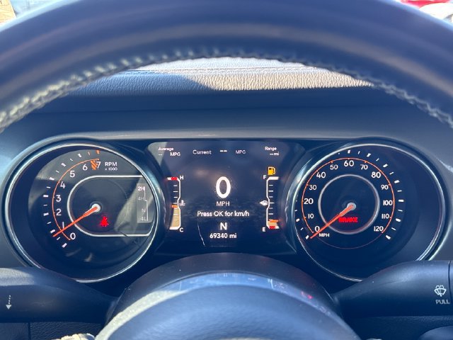 Used 2022 Jeep Gladiator Overland AWD/4WD image 17