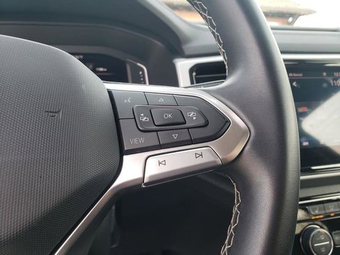 Used 2022 Volkswagen Atlas SE image 35