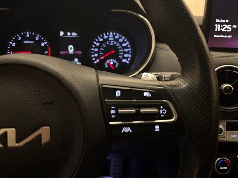 Used 2023 Kia Stinger GT-Line w/ Sun & Sound Package AWD/4WD image 15
