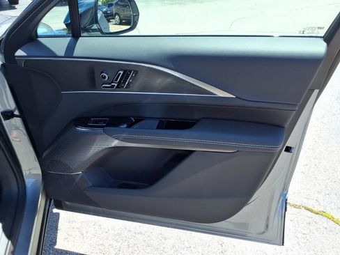 New 2026 Cadillac Lyriq Sport w/ LPO, ONYX Package AWD/4WD image 24