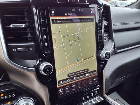 Used 2019 RAM 1500 Laramie image 10