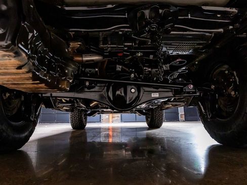 Used 2025 Lexus LX 700h Overtrail image 15