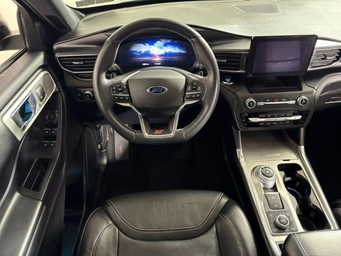 Used 2020 Ford Explorer ST w/ ST Street Pack image 17