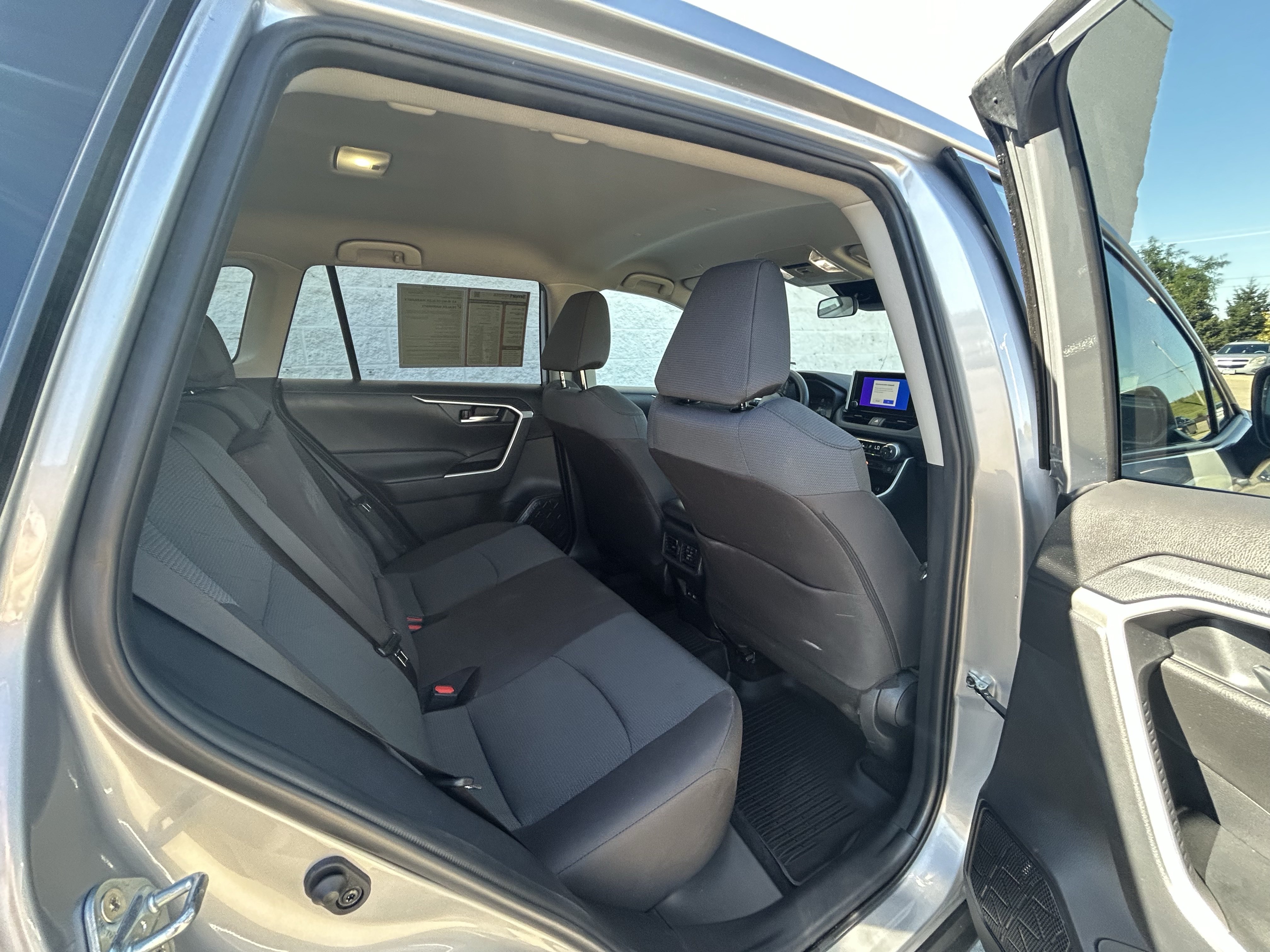 Certified 2025 Toyota RAV4 XLE AWD/4WD image 15