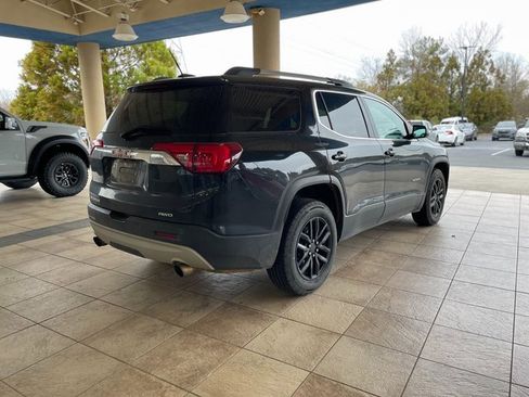 Used 2019 GMC Acadia SLT w/ LPO, Floor Liner Package image 10