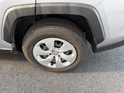 Used 2019 Toyota RAV4 LE image 24