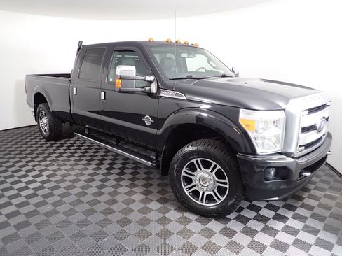 Used 2014 Ford F350 Platinum w/ Snow Plow Prep Package AWD/4WD image 10