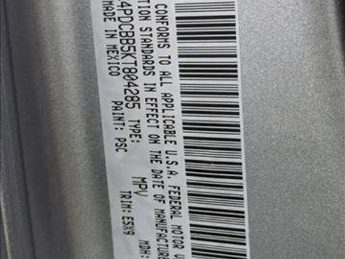 Used 2019 Dodge Journey SE w/ Blacktop Package image 23