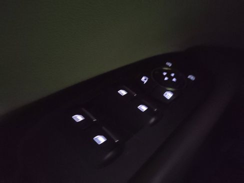 Used 2018 Lincoln MKX Reserve w/ Driver Assistance Package FWD image 27