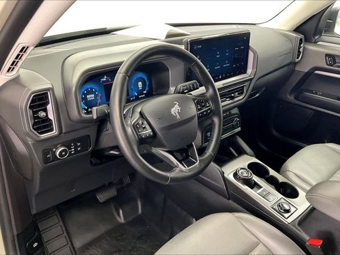 Used 2025 Ford Bronco Sport Badlands AWD/4WD image 14