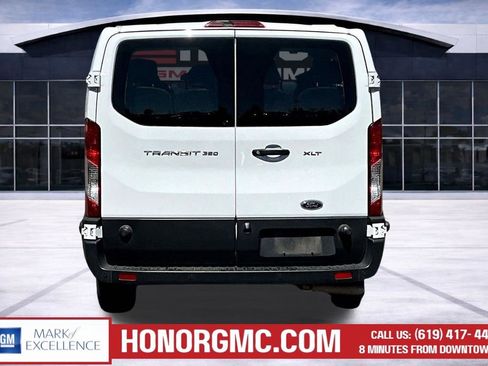 Used 2024 Ford Transit 350 XLT RWD image 5