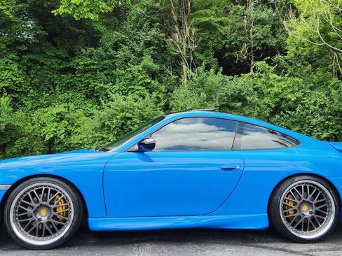 Used 1999 Porsche 911 Carrera 2dr Coupe image 2