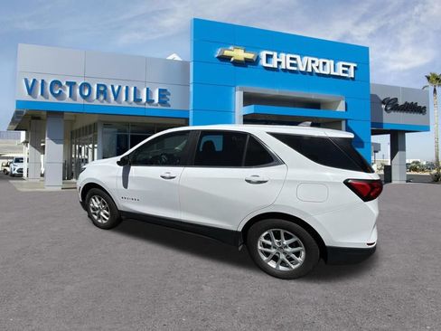 Used 2024 Chevrolet Equinox LT FWD image 7