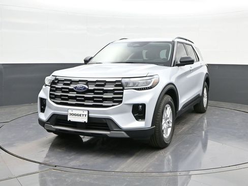 New 2026 Ford Explorer Active w/ Active Comfort Package image 27