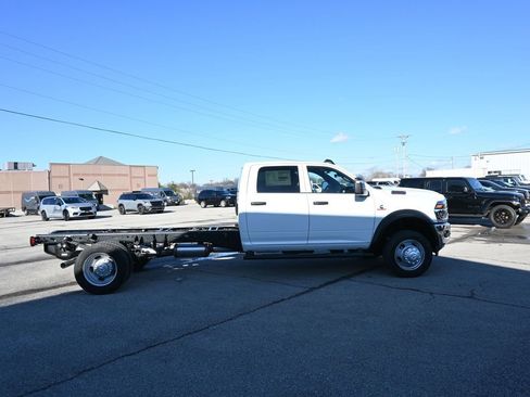 New 2026 RAM 5500 Tradesman w/ Chrome Appearance Group AWD/4WD image 2
