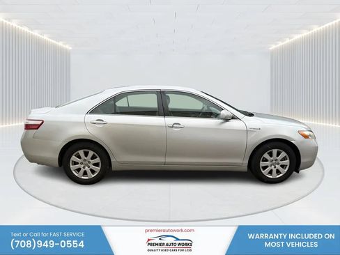 Used 2009 Toyota Camry Hybrid w/ Upgrade Pkg FWD image 8