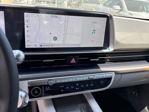 New 2025 Hyundai Ioniq 6 SEL RWD image 28