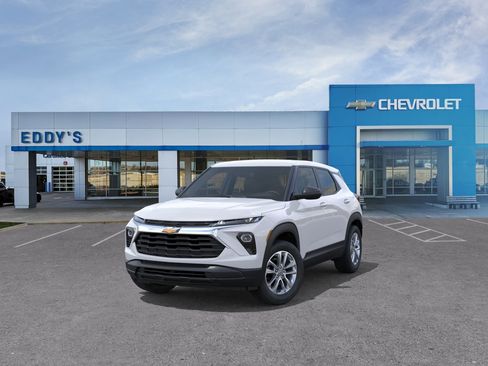 New 2026 Chevrolet TrailBlazer LS FWD image 9