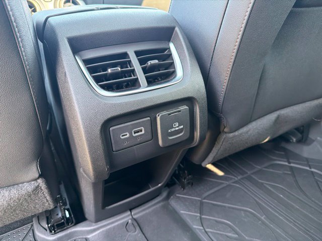 Used 2023 Chevrolet Blazer Premier w/ Driver Confidence II Package AWD/4WD image 13