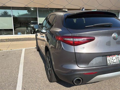 Used 2018 Alfa Romeo Stelvio Sport w/ Quick Order Package 22J Sport AWD/4WD image 6
