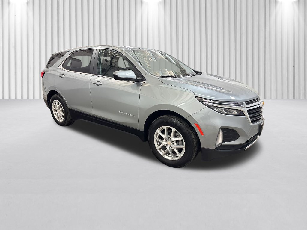 Used 2024 Chevrolet Equinox LT AWD/4WD image 2
