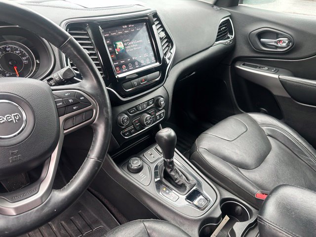 Used 2019 Jeep Cherokee Limited AWD/4WD image 25