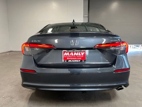 Used 2024 Honda Civic Sport image 4