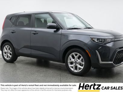 Used 2025 Kia Soul LX w/ LX Technology Package