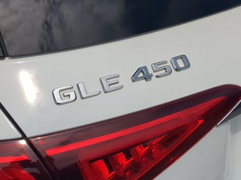 Used 2022 Mercedes-Benz GLE 450 4MATIC image 12