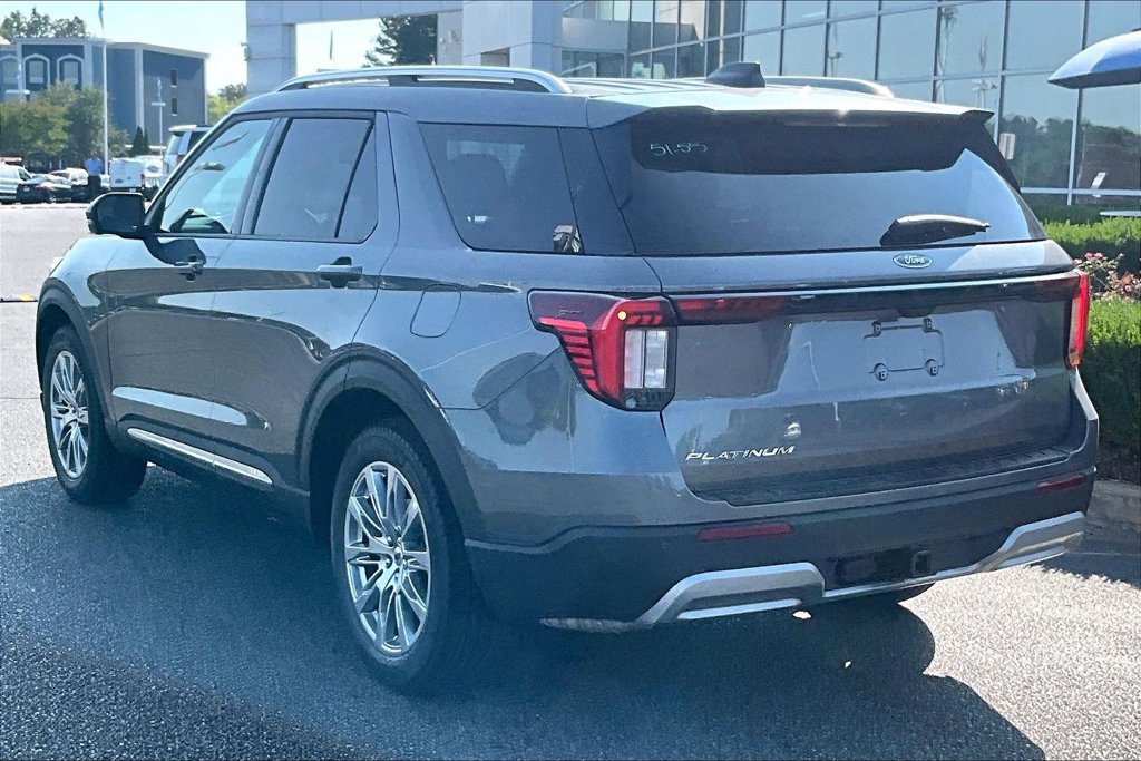 New 2026 Ford Explorer Platinum RWD image 3