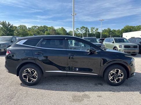 Certified 2024 Kia Sportage LX AWD/4WD image 6