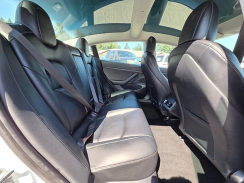 Used 2021 Tesla Model 3 Standard Range Plus RWD image 25
