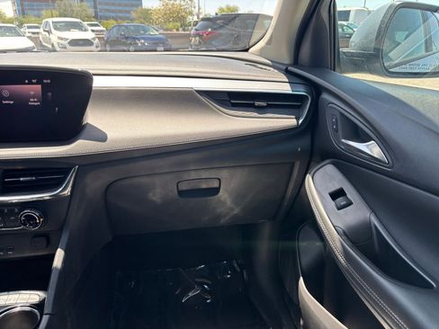 Used 2025 Buick Encore GX Preferred AWD/4WD image 34