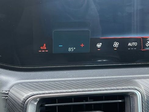 Used 2025 Ford Mustang Premium image 16