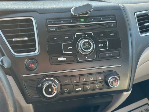 Used 2014 Honda Civic LX image 21