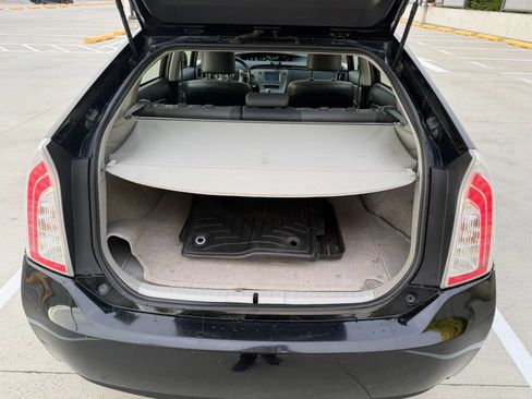 Used 2014 Toyota Prius Four FWD image 12