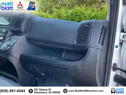 Used 2025 RAM ProMaster 2500 w/ Convenience Group image 16