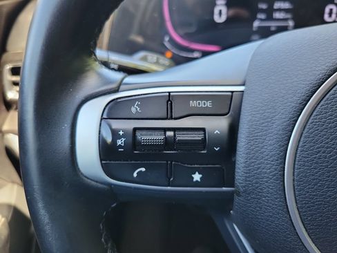 Used 2023 Kia Sportage EX FWD image 16