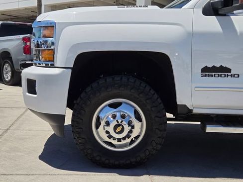 Certified 2019 Chevrolet Silverado 3500 High Country w/ Duramax Plus Package AWD/4WD image 9