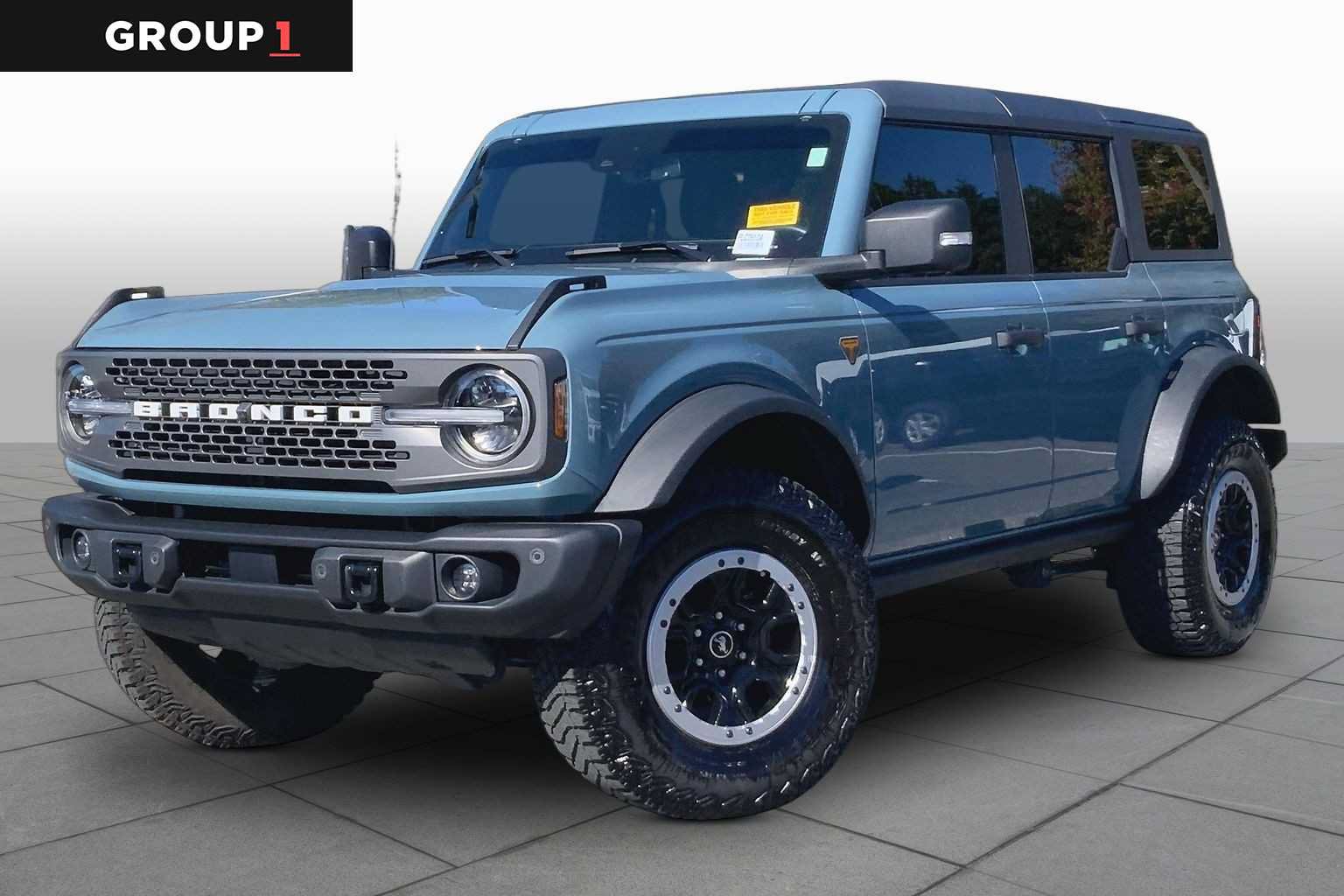 Used 2023 Ford Bronco Badlands w/ Sasquatch Package AWD/4WD image 1