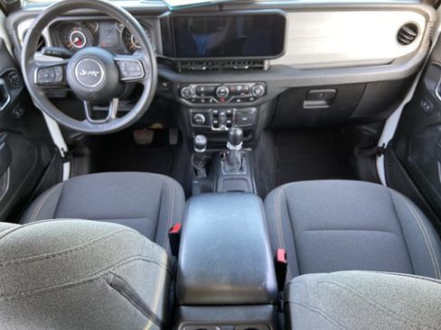 Used 2024 Jeep Wrangler Unlimited Sport AWD/4WD image 50