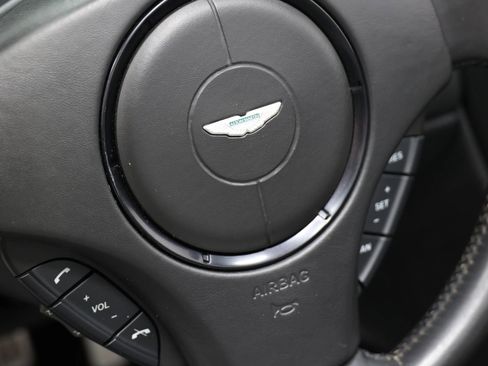 Used 2016 Aston Martin V8 Vantage S RWD image 26