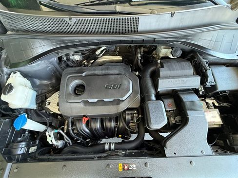 Used 2017 Kia Sorento FWD image 34