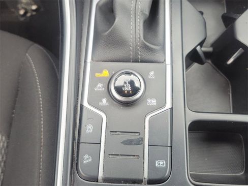 Used 2023 Kia Sorento LX image 26