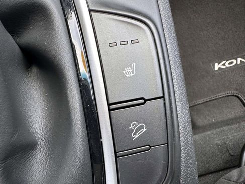Used 2019 Hyundai Kona SEL AWD/4WD image 25