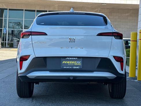 Used 2025 Buick Envista Preferred w/ Convenience I Package image 5