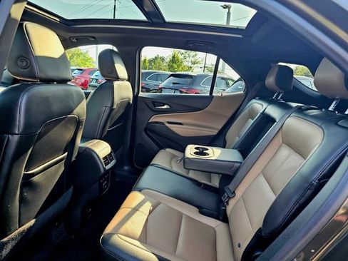 Used 2023 Chevrolet Equinox Premier FWD image 23