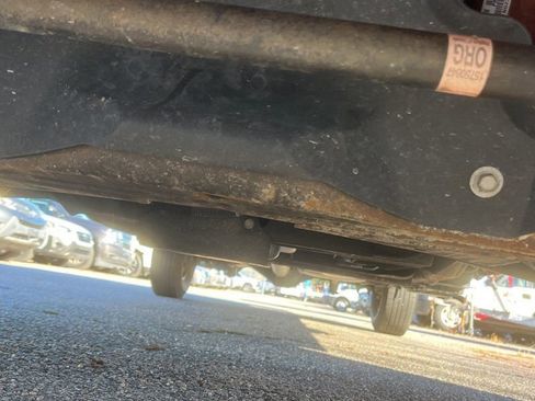 Used 2020 Chevrolet Express 2500 w/ Driver Convenience Package image 25