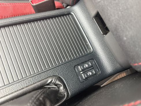 Used 2019 Subaru WRX STI AWD/4WD image 23